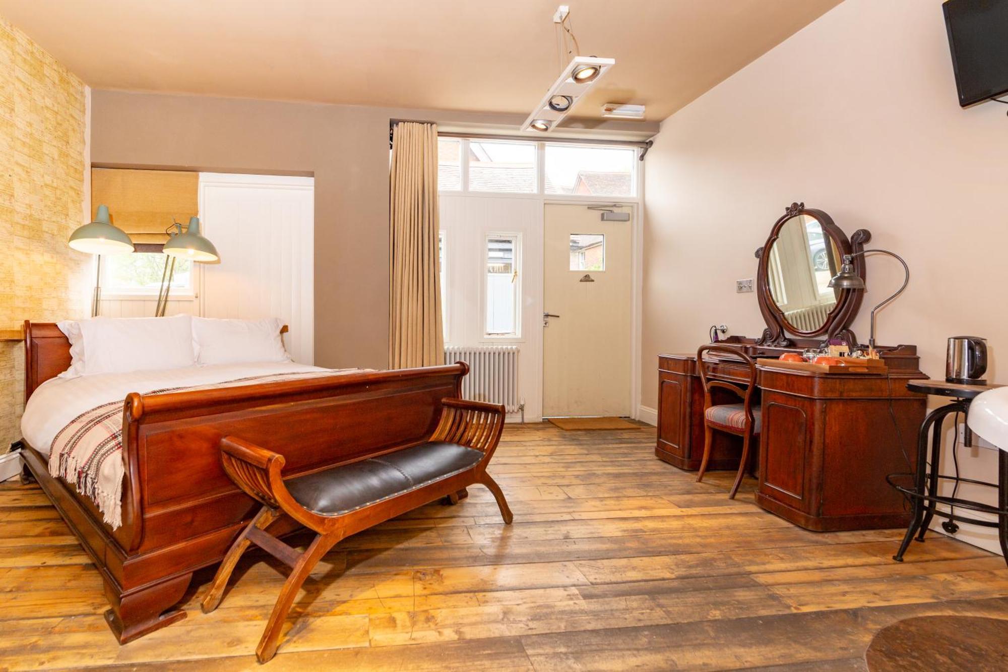 Hotel D'parys 4*